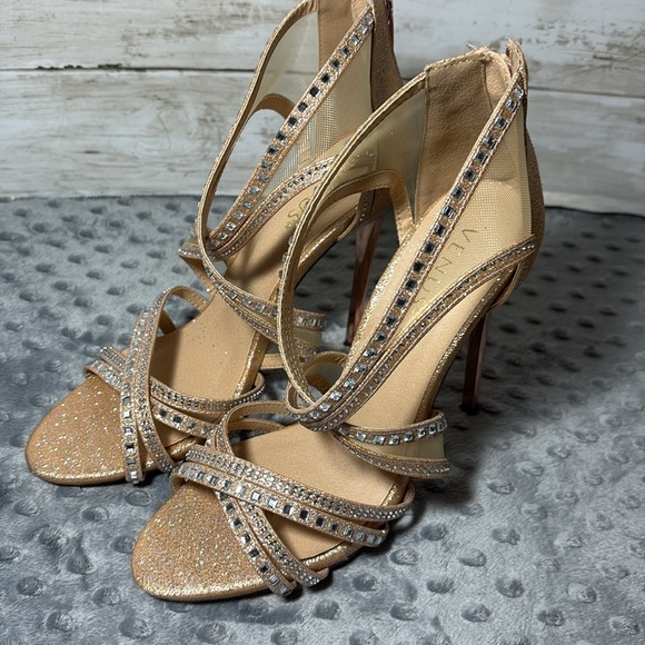 Gorgeous Pink rose gold heels size 9 - Picture 1 of 13